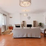 Judy - Villa